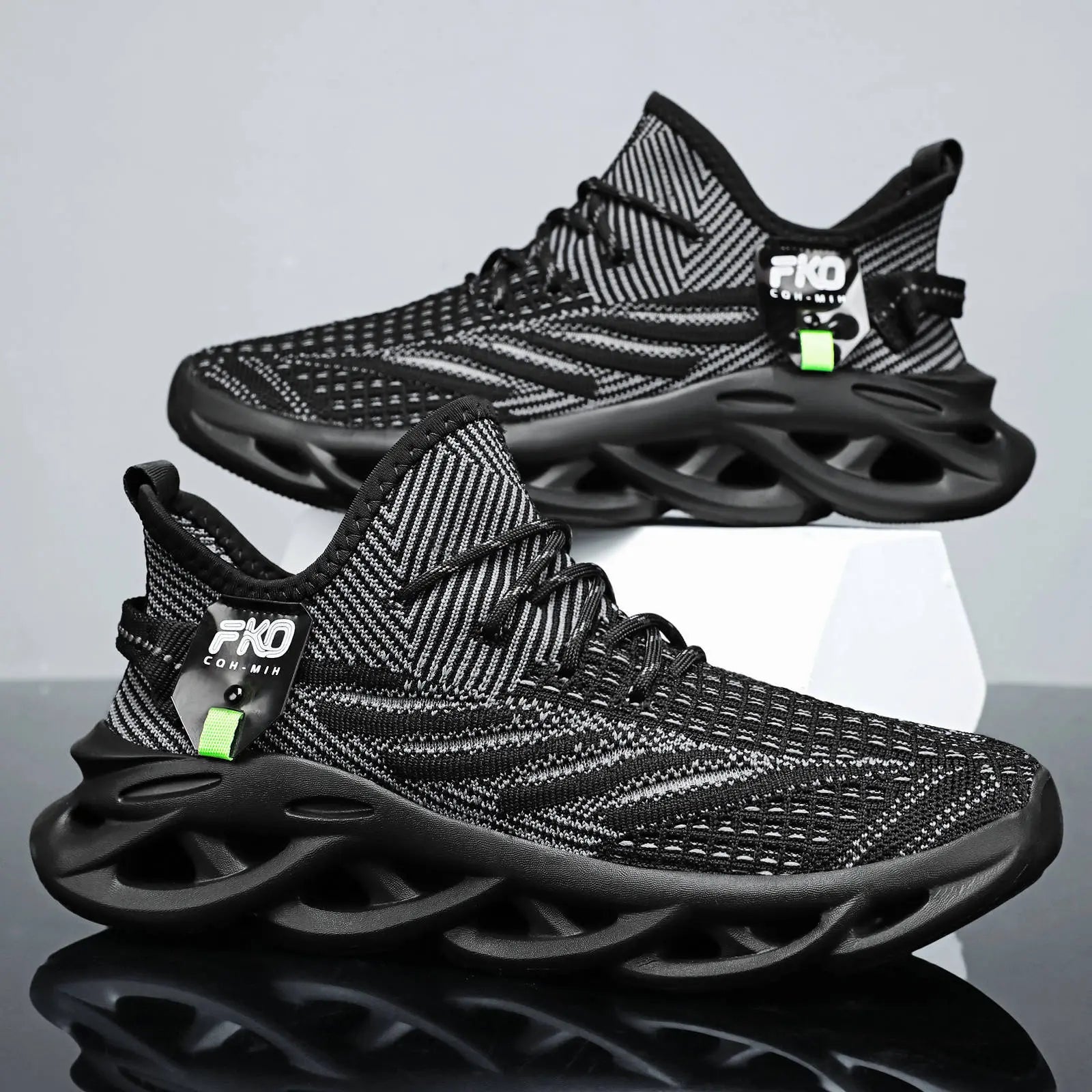 Men's Stylish Versatile Breathable Sneakers Dropshipman